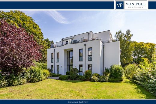 Apartment / Etagenwohnung zu verkaufen in Lübeck