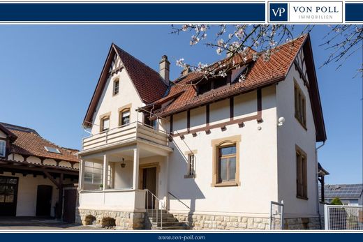 ﻓﻴﻼ ﻓﻲ Gau-Algesheim, Rheinland-Pfalz
