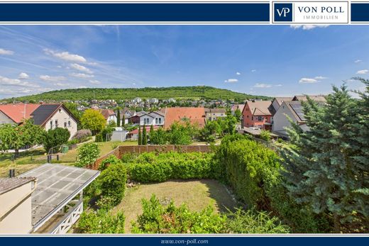 منزل ﻓﻲ Gau-Algesheim, Rheinland-Pfalz