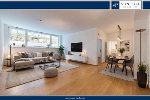 Apartment / Etagenwohnung in Frankfurt am Main, Regierungsbezirk Darmstadt