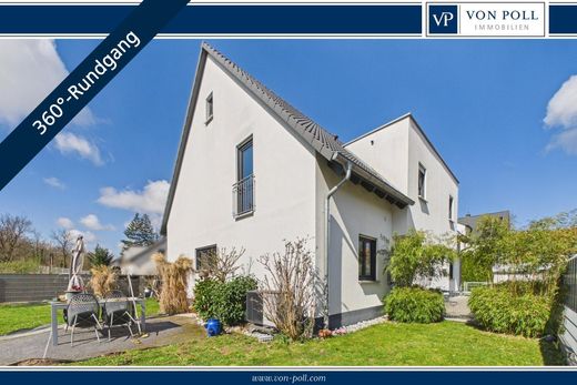 Casa de lujo en Oberasbach, Franconia Media