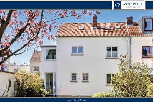 Casa di lusso a Francoforte sul Meno, Regierungsbezirk Darmstadt