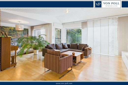 Luxury home in Burgwedel, Free and Hanseatic City of Hamburg