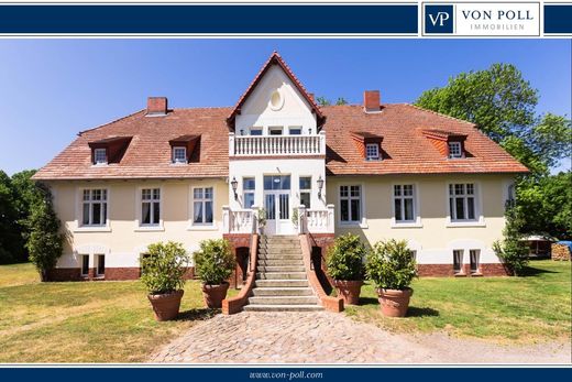 Πολυτελή κατοικία σε Dersekow, Mecklenburg-Western Pomerania