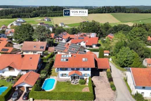 Luxury home in Niederbergkirchen, Upper Bavaria