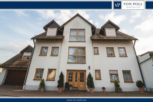 Mitteleschenbach, Regierungsbezirk Mittelfrankenの高級住宅