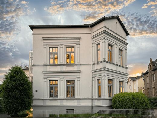 豪宅  出售 Detmold