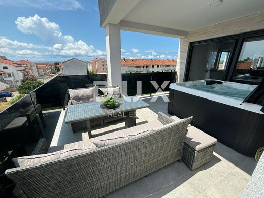 Appartamento a Privlaka, Zadar