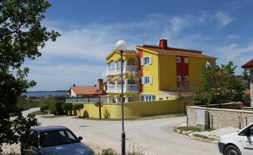 Hotel w Vodnjan, Grad Vodnjan