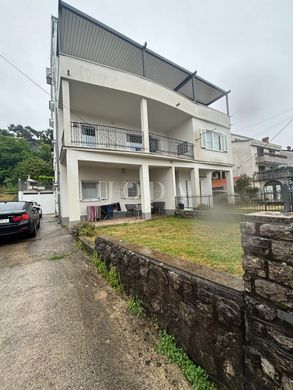 Maison de luxe à Rijeka, Primorsko-Goranska
