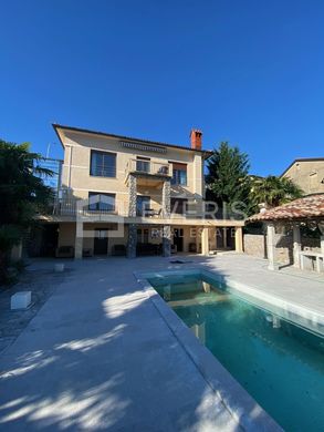 Luxury home for sale in Opatija