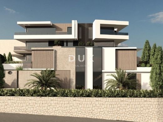 Luxury home in Opatija, Grad Opatija