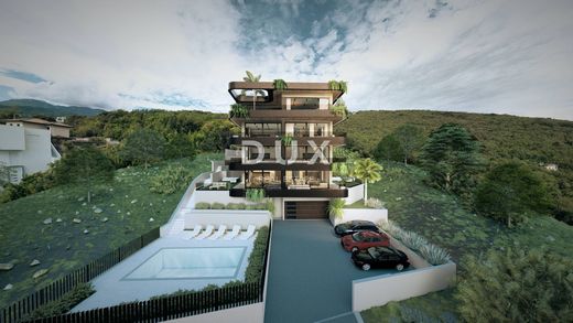 Apartment / Etagenwohnung in Opatija, Grad Opatija