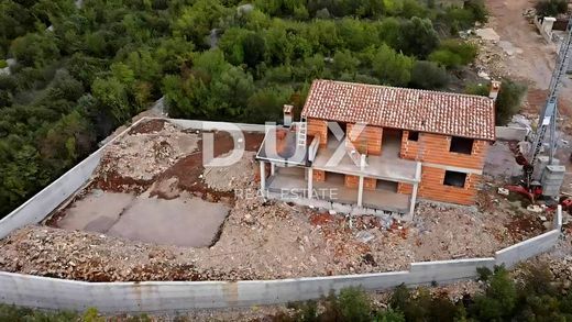 Lüks ev Labin, Grad Labin