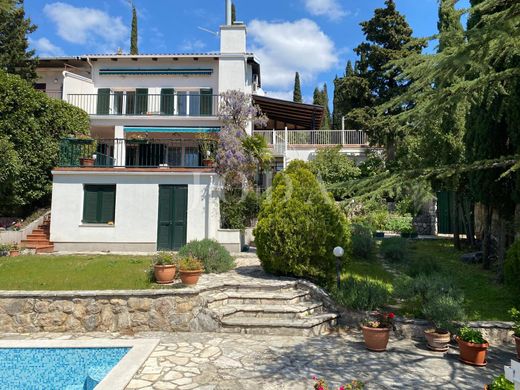 Casa di lusso a Cirquenizza, Grad Crikvenica