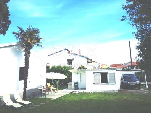 Luxe woning in Medulin, Istria