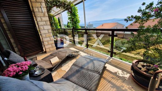 Casa di lusso a Cirquenizza, Grad Crikvenica