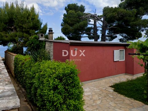 Lüks ev Umag, Grad Umag