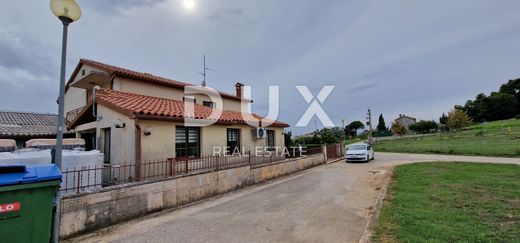 Visignano, Općina Višnjanの高級住宅