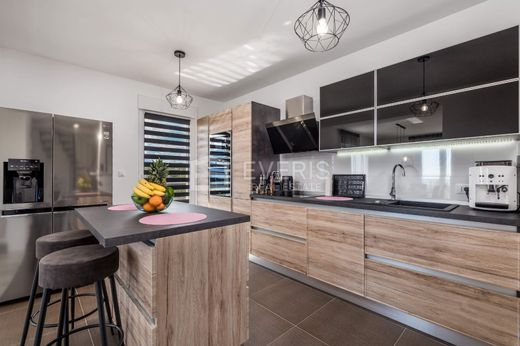 Appartement in Viškovo, Primorsko-Goranska