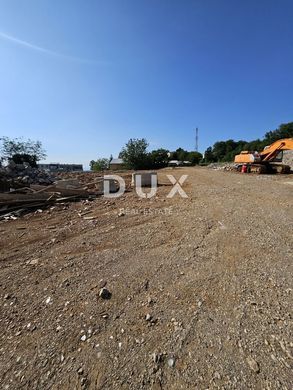 Land in Matulji, Primorsko-Goranska