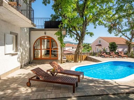 Luxury home in Krk, Grad Krk