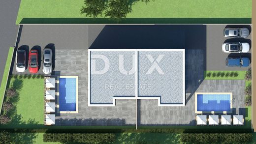 Casa di lusso a Parenzo, Grad Poreč