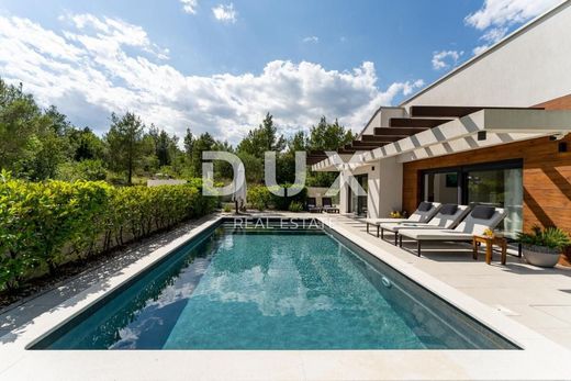 Luxury home in Novigrad, Novigrad Općina