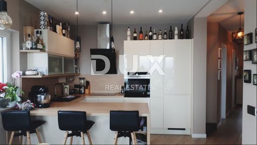 Apartment in Opatija, Grad Opatija