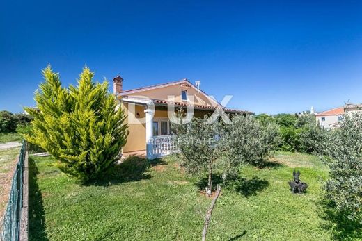 Luxury home in Ližnjan, Ližnjan-Lisignano