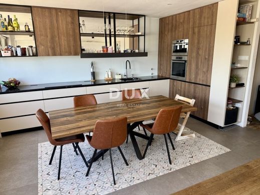 Appartement à Trnje, Grad Velika Gorica