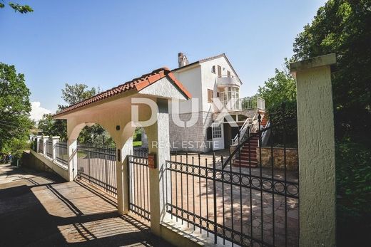 Casa de luxo - Rijeka, Primorsko-Goranska