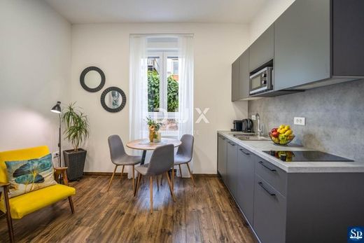 Apartment in Pula, Grad Pula