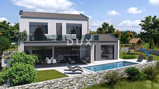 Luxury home in Tinjan, Istria