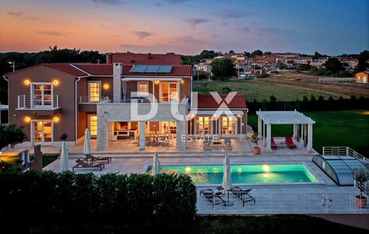 Элитный дом, Svetvinčenat, Istria