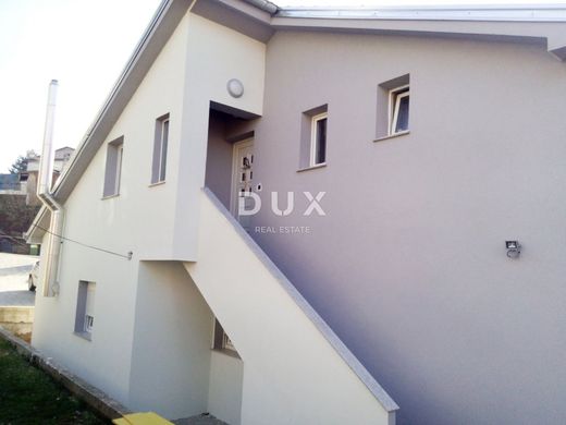 Luxe woning in Viškovo, Primorsko-Goranska