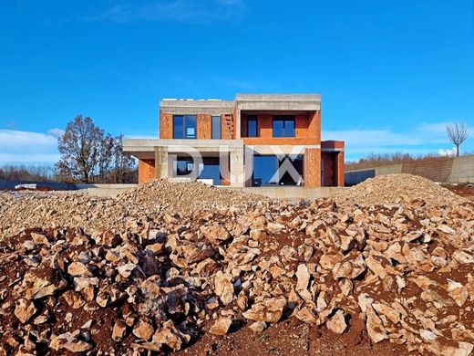 Luxus-Haus in Labin, Grad Labin