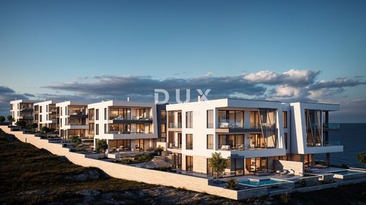 Piso / Apartamento en Tribunj, Sibenik-Knin