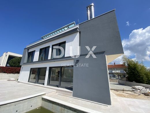 Maison de luxe à Rovinj, Grad Rovinj