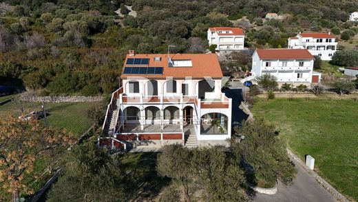 Maison de luxe à Rab, Primorsko-Goranska