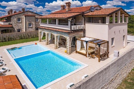 Luksusowy dom w Svetvinčenat, Istria