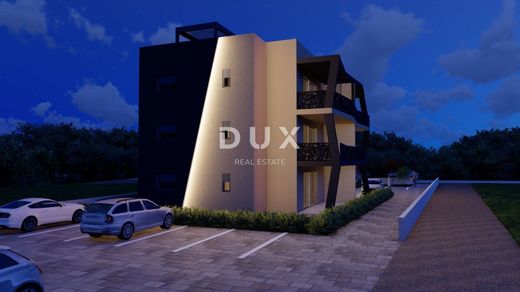 Piso / Apartamento en Sukošan, Zadar