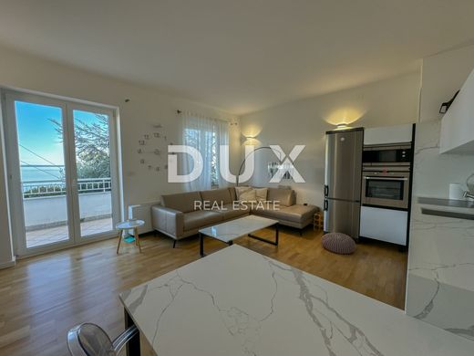 Piso / Apartamento en Opatija, Grad Opatija