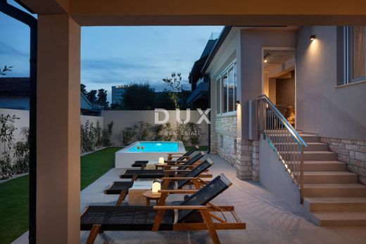 ‏בתי יוקרה ב  Umag, Grad Umag