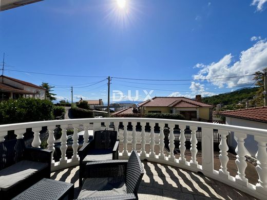 Luxury home in Matulji, Primorsko-Goranska