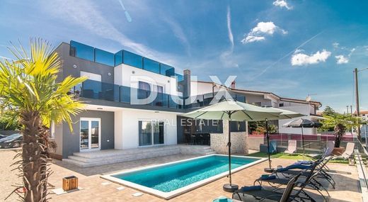 Casa de lujo en Ližnjan, Ližnjan-Lisignano