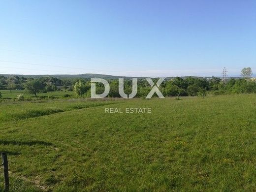 Terreno a Albona, Grad Labin