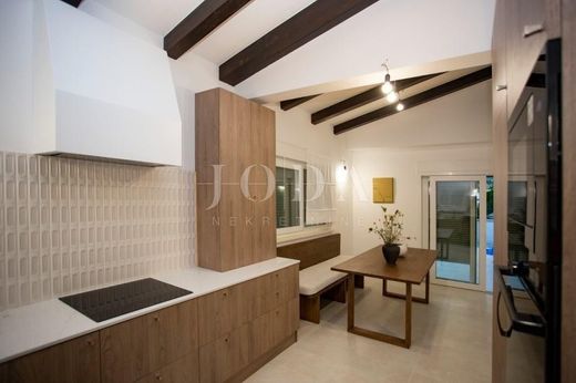 Luxury home in Kanfanar, Istria