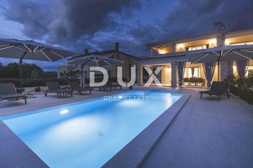 Casa de lujo en Umag, Grad Umag