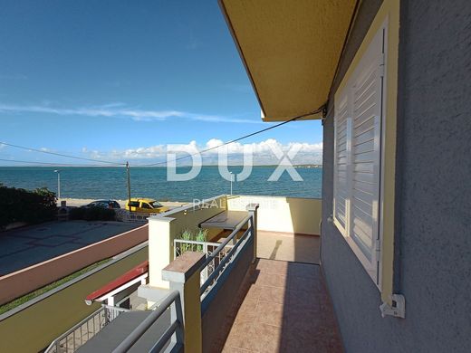 Luxus-Haus in Nin, Zadar